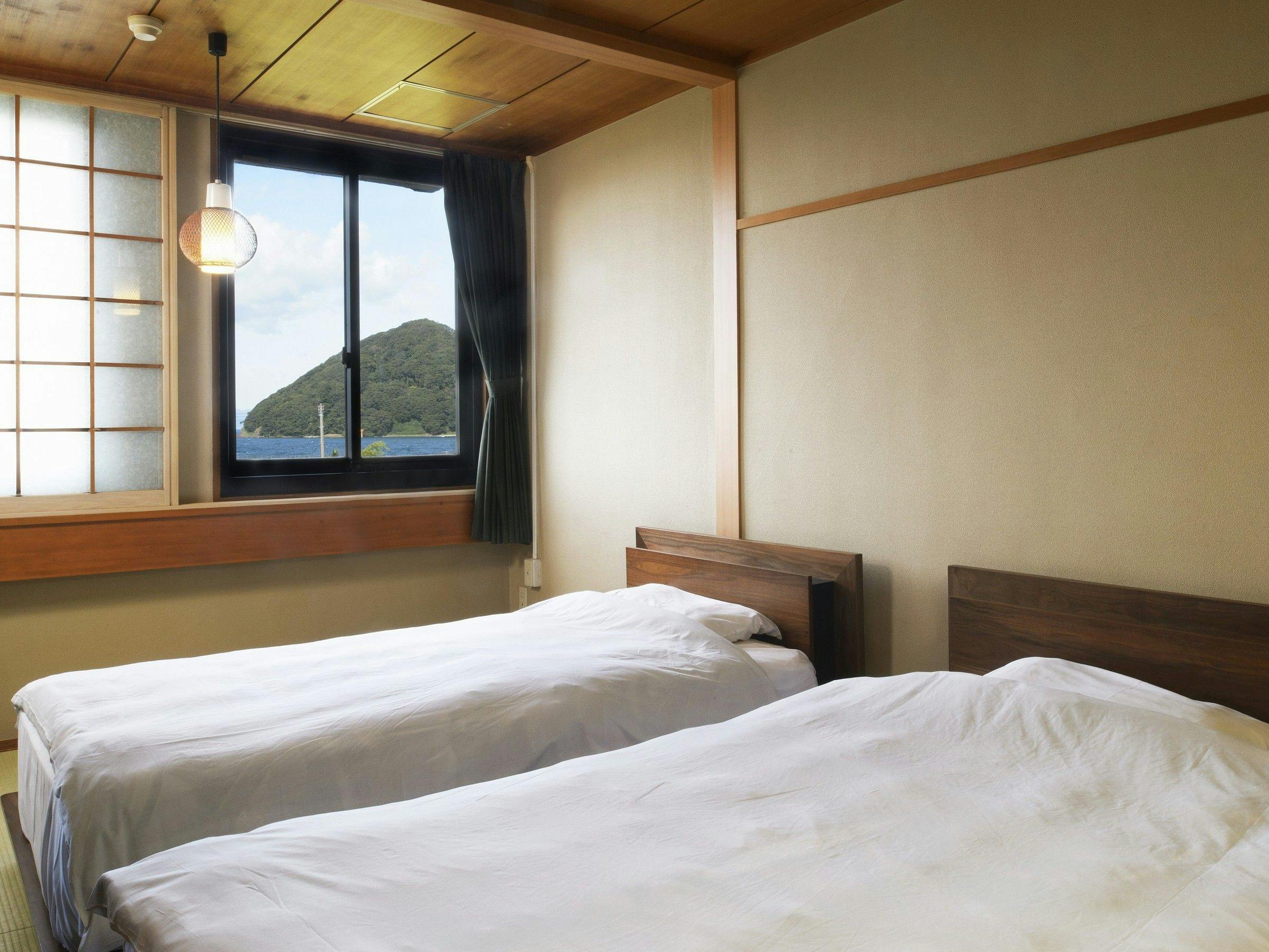 Inn Tsubaki: A Hot Spring Inn with Three Types of Private Baths