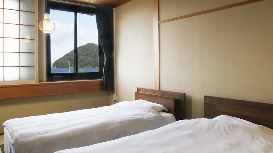 Inn Tsubaki: A Hot Spring Inn with Three Types of Private Baths