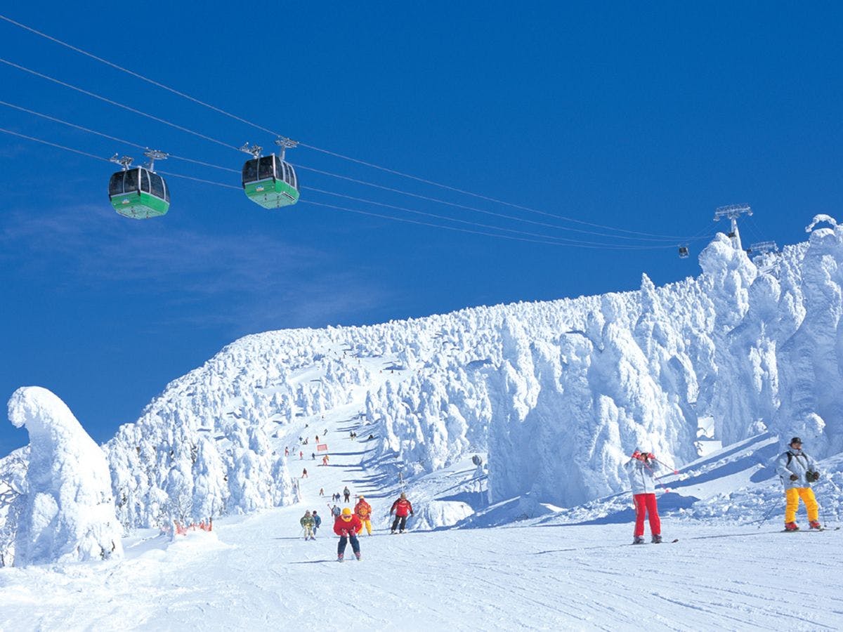 เดินเพียง 5 นาทีถึงลานสกี