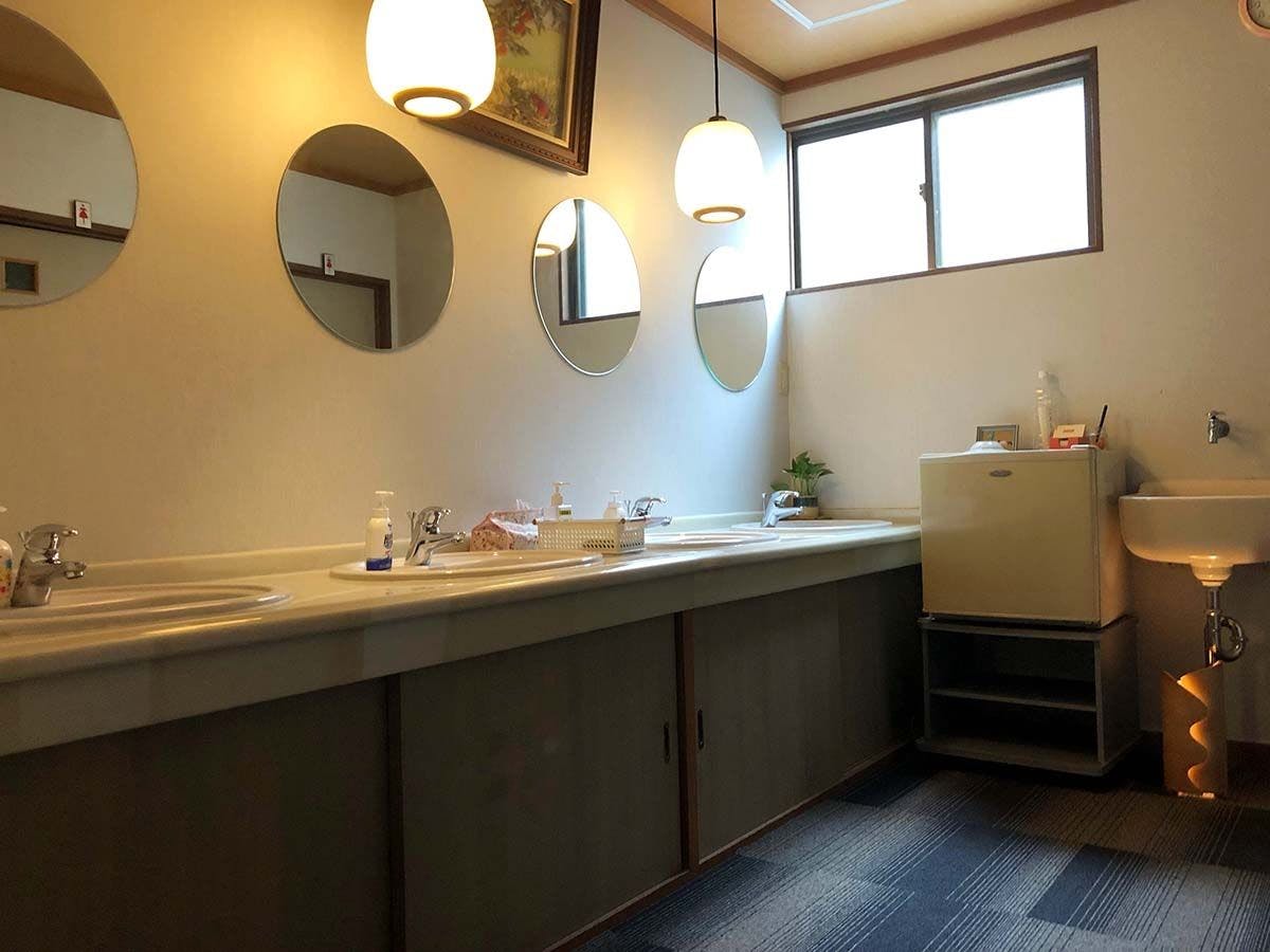 ห้องน้ำรวม