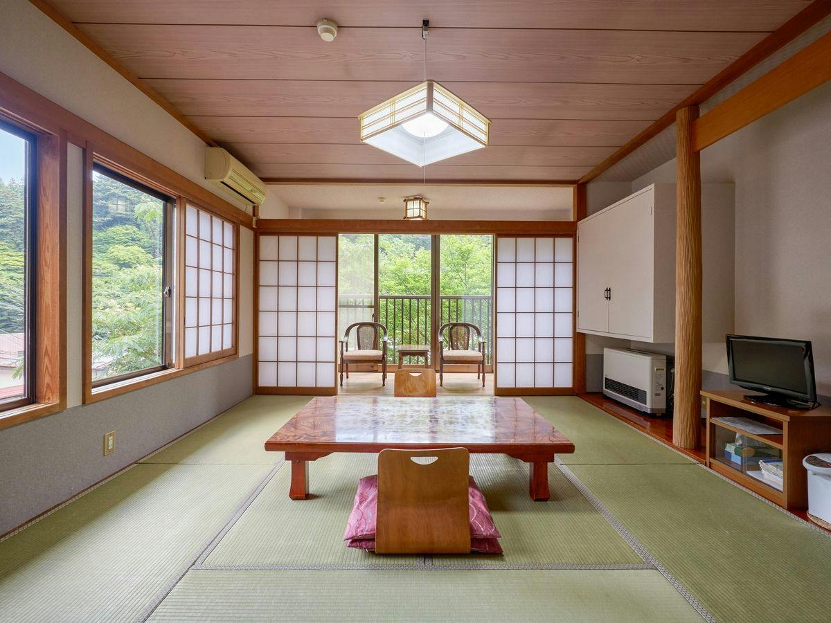 Ayameya Ryokan