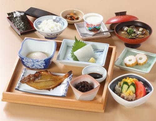 ご朝食メニューの一例