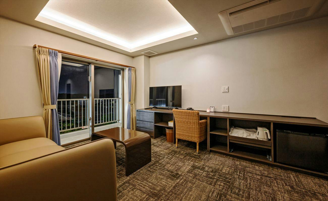 Lit Hotel NAKIJIN
