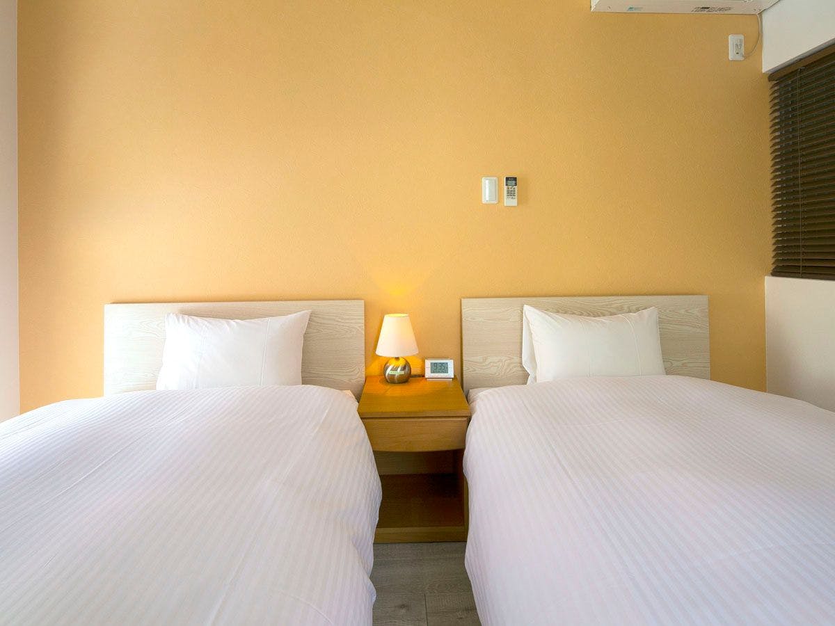 - 침실: 트윈 (코티지)