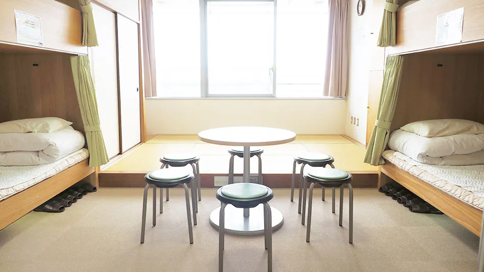 Shin-Osaka Youth Hostel