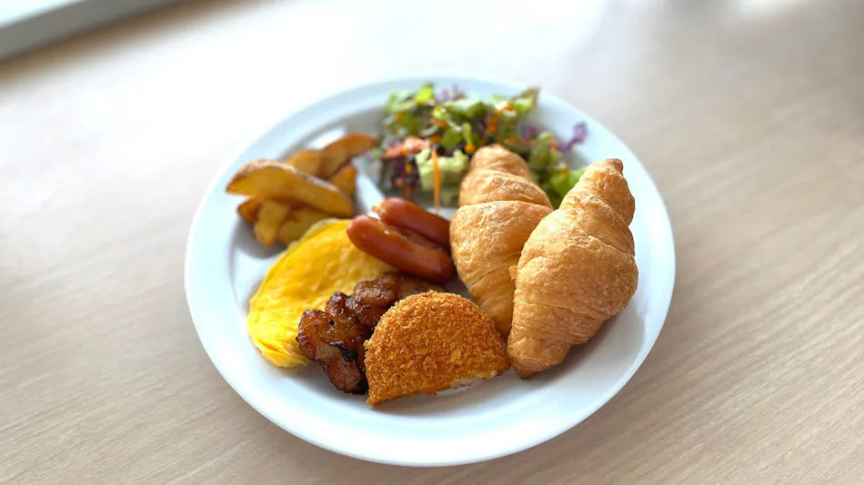 Shin-Osaka Youth Hostel