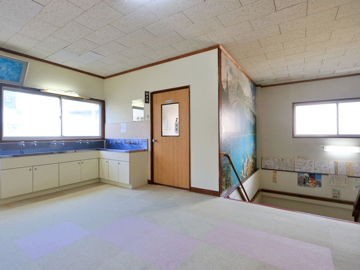 【ภายในอาคาร】อ่างล้างหน้า