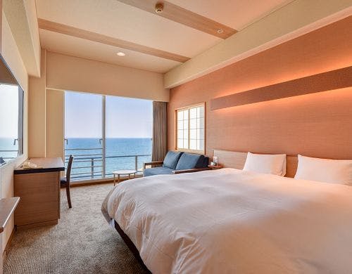 *【西館6・7階】角部屋ダブル