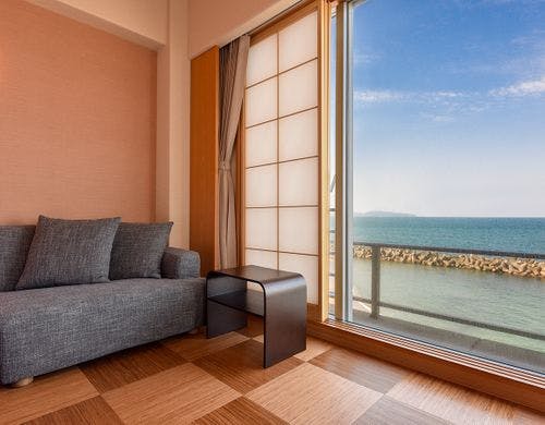 *【西館3・4・5階】角部屋ツイン