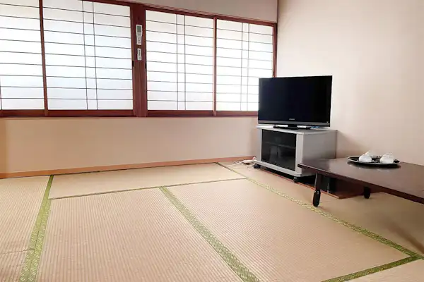 ・<ห้องสไตล์ญี่ปุ่น 16 เสื่อทาทามิ> ใช้งานได้อย่างสะดวกสบาย