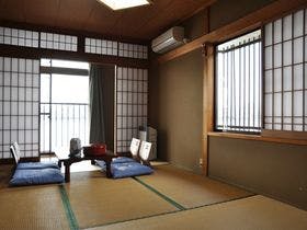 河畔の宿　からつキャッスル