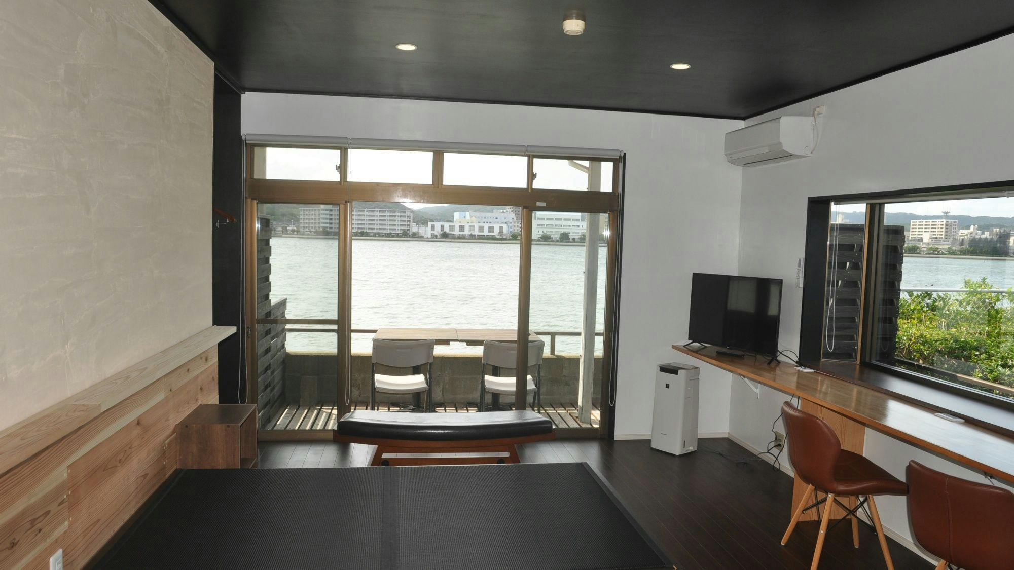 Kamar Double Gaya Jepang dan Barat