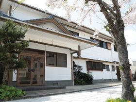 河畔の宿　からつキャッスル