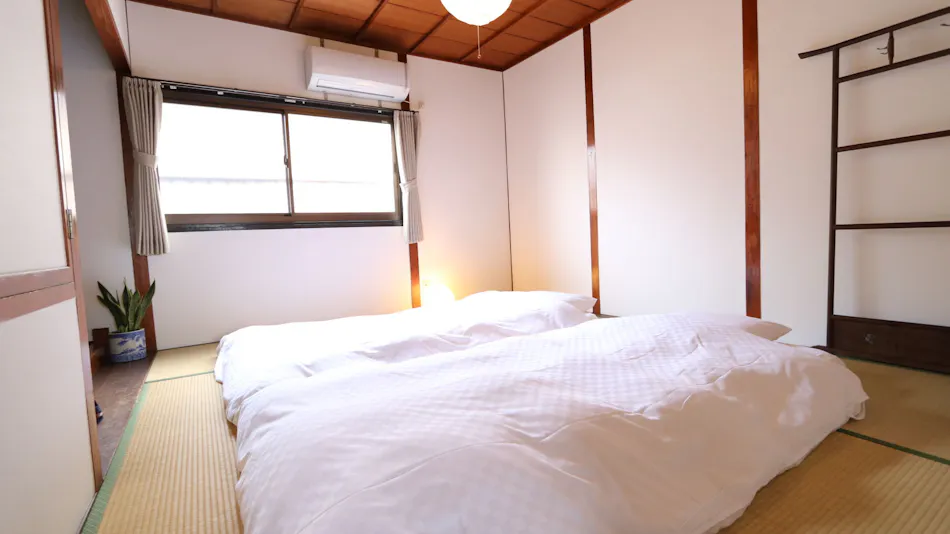Guest House E-nine
