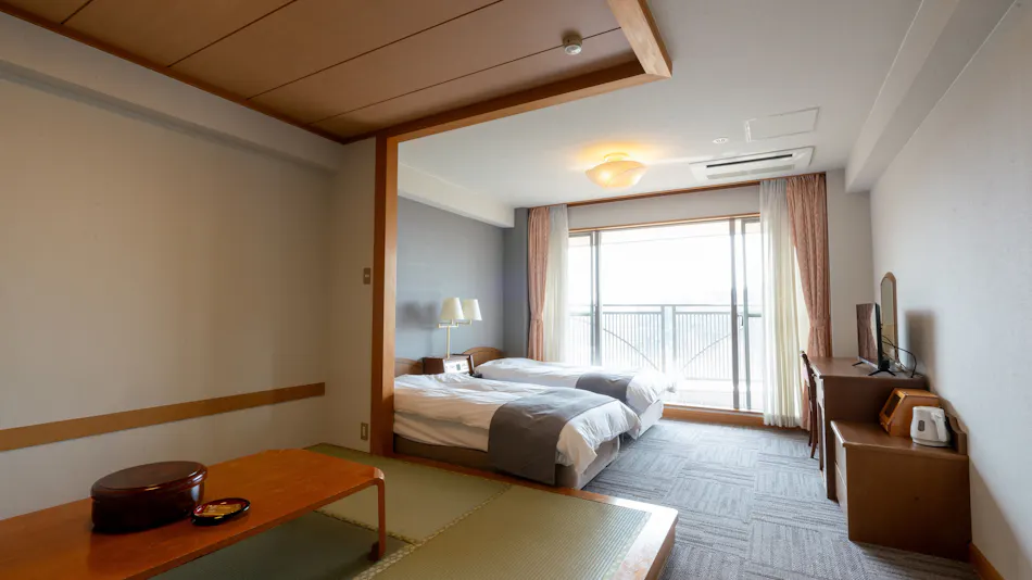 Igashira Onsen Chat Palace