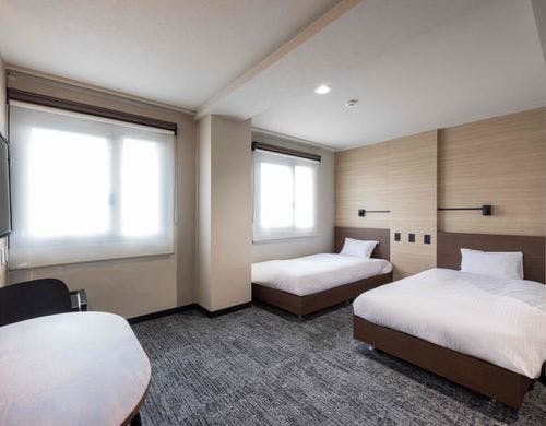 リニューアルツインルーム室内