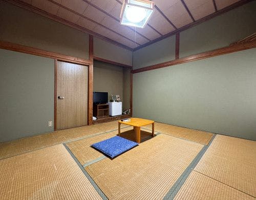 【客室】和室8畳。おふたり様でゆったり