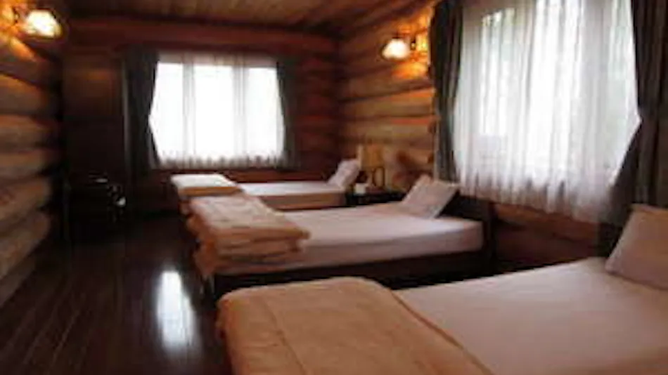 Private Log House Rocky