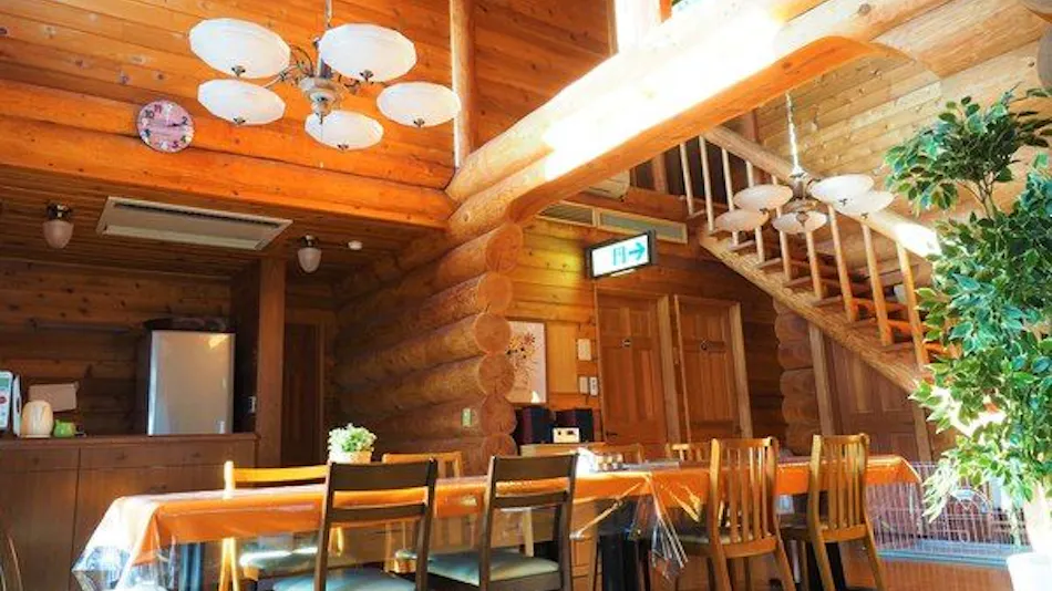 Private Log House Rocky