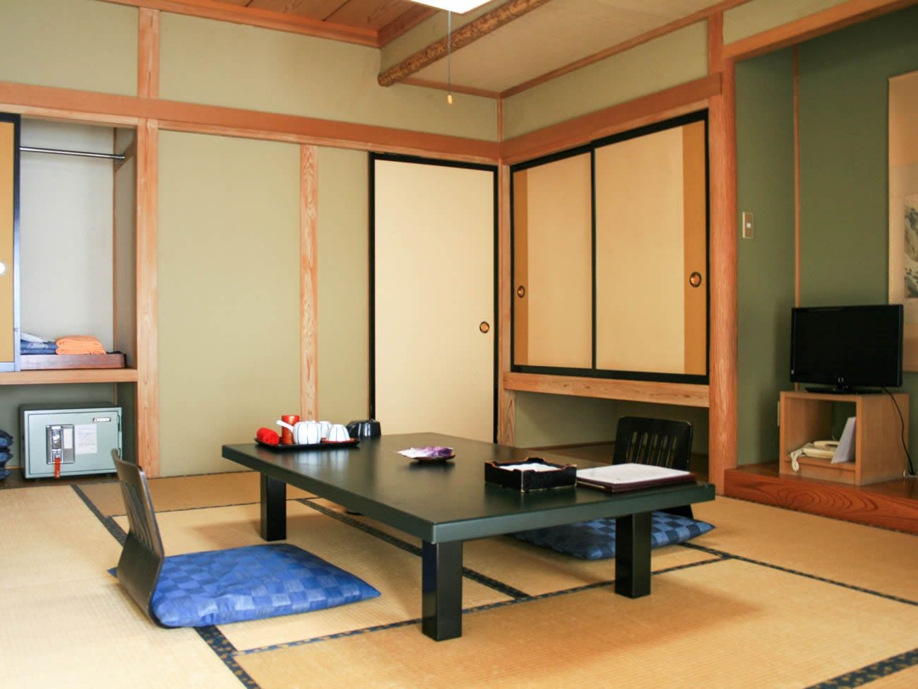 Yumoto Yubou Shunjuan  Kashiwaya
