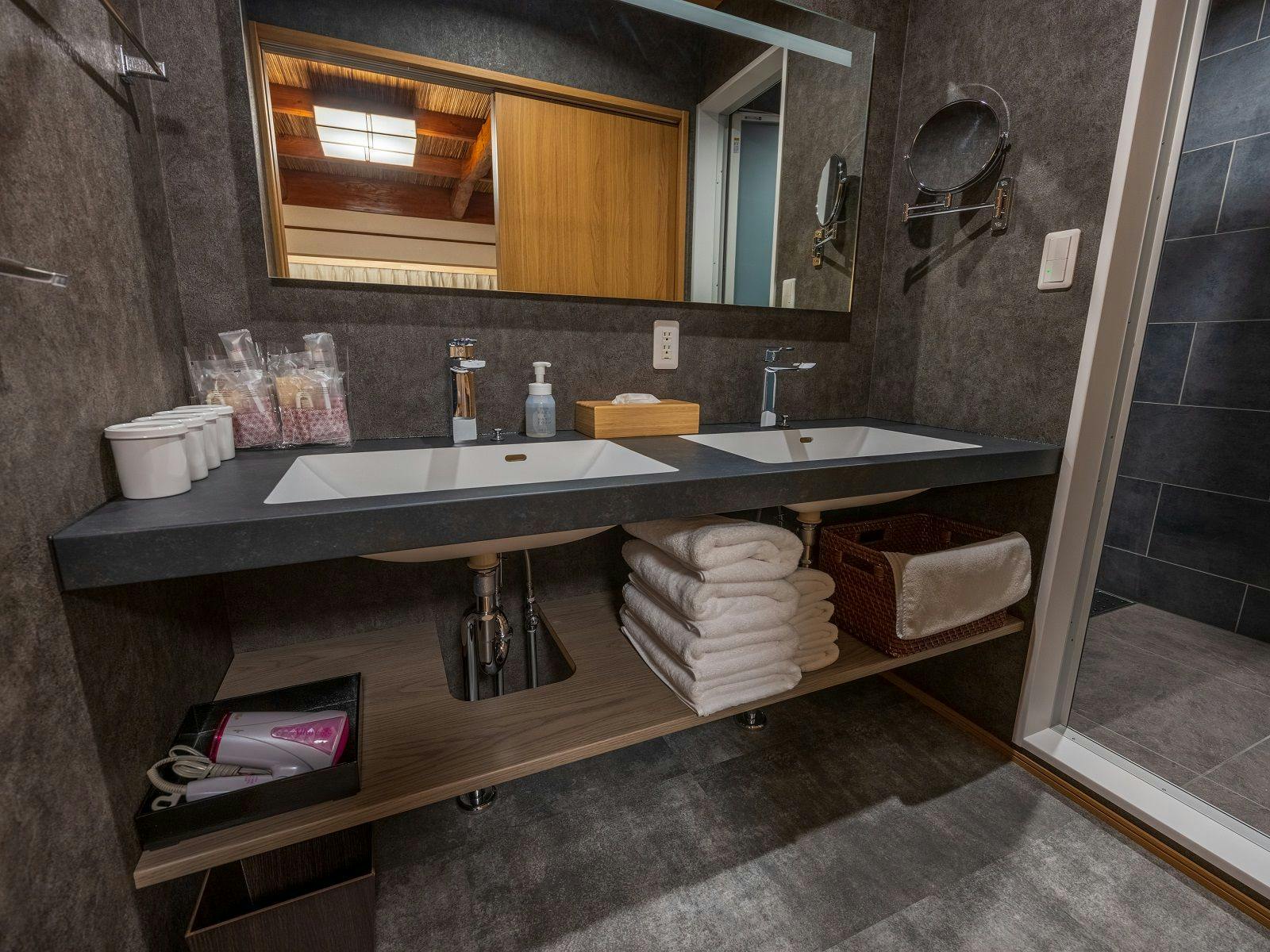 Atami Onsen Yamaki Ryokan