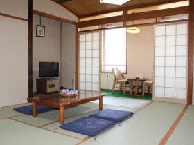 小矢部市サイクリングターミナル