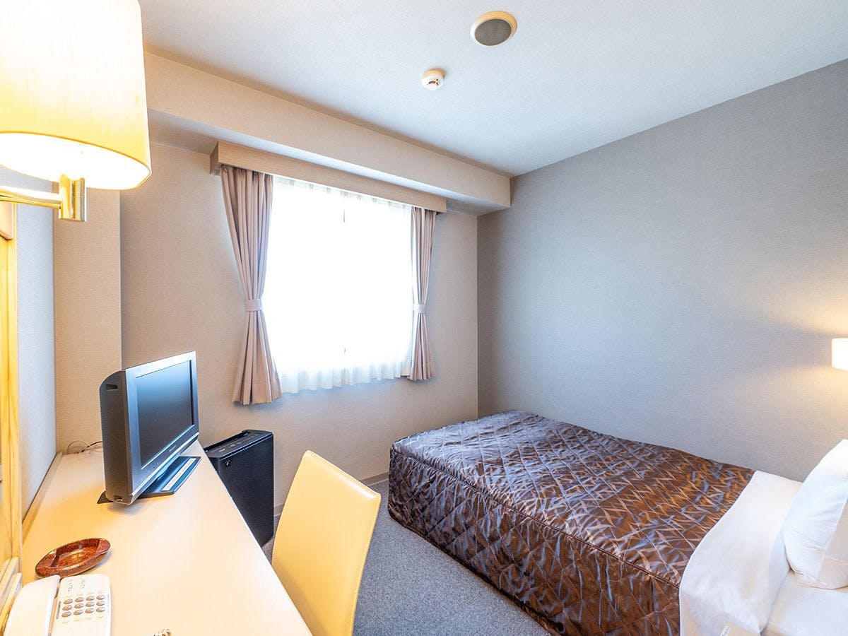 흡연 객실에는 공기청정기를 설치!