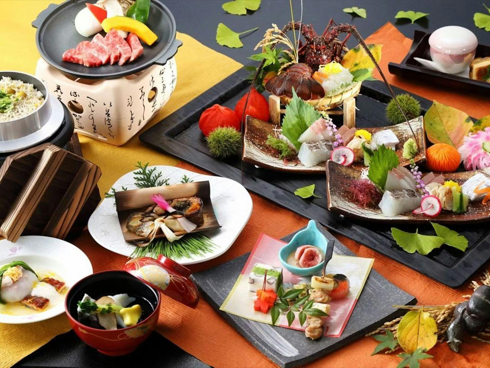 Inasayama Onsen Hotel Amandi ~ Overlooking One of Japan's Three Great Night Views in Nagasaki ~