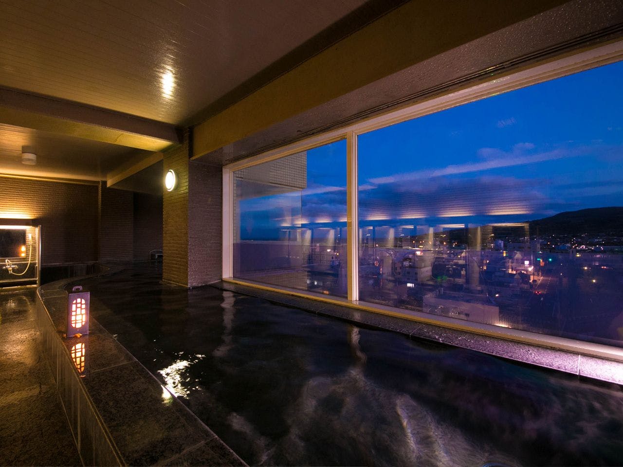 ผ่อนคลายและเพลิดเพลินกับวิวกลางคืน