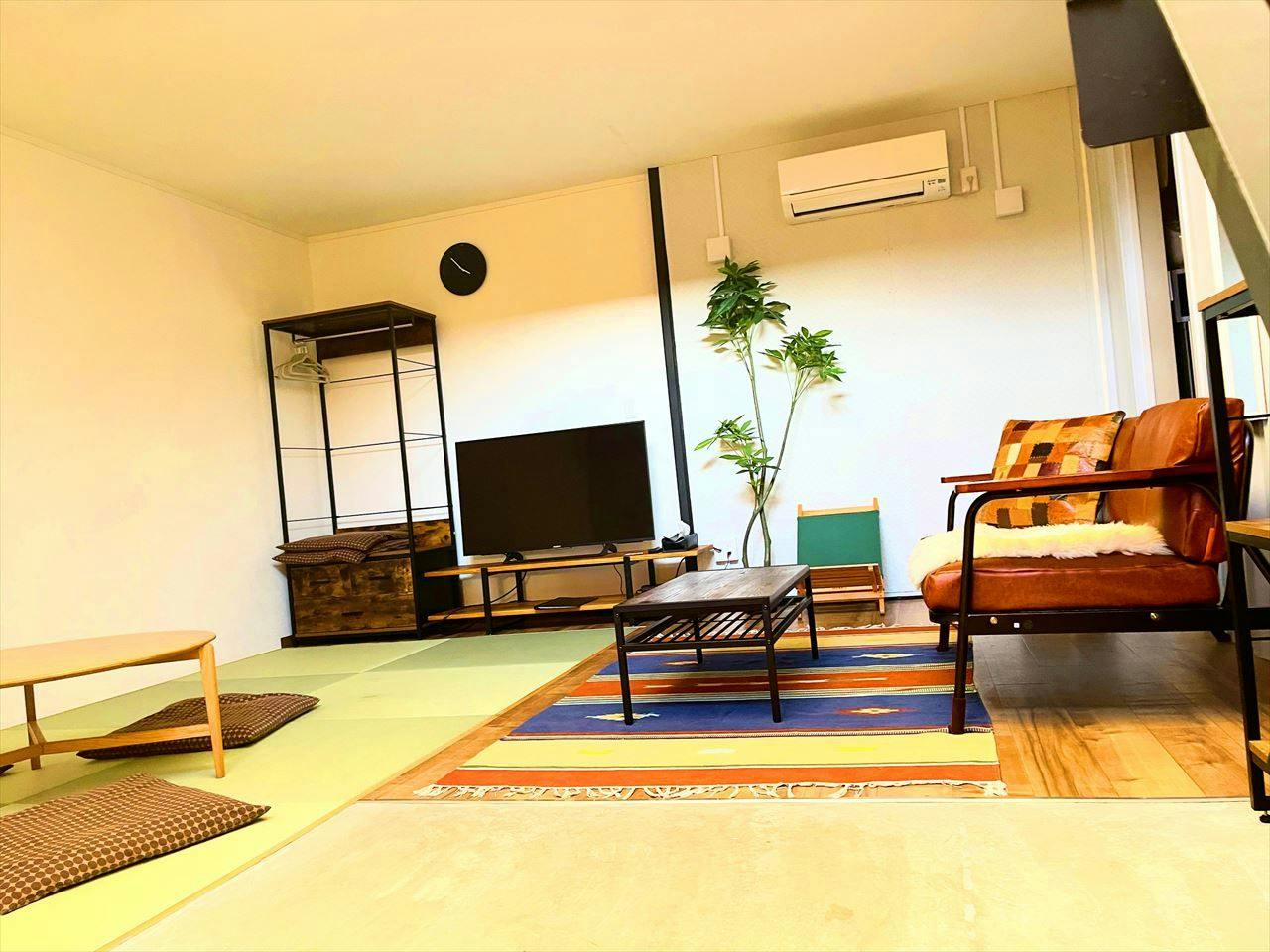 COTTAGE: Di MUSiCA