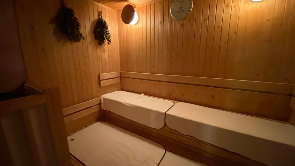 GARDENS CABIN