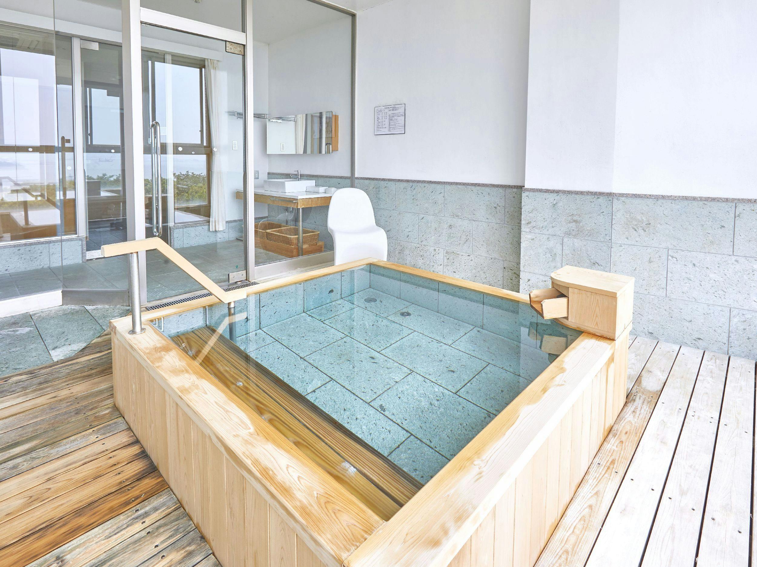 Sunhills Mikawawan