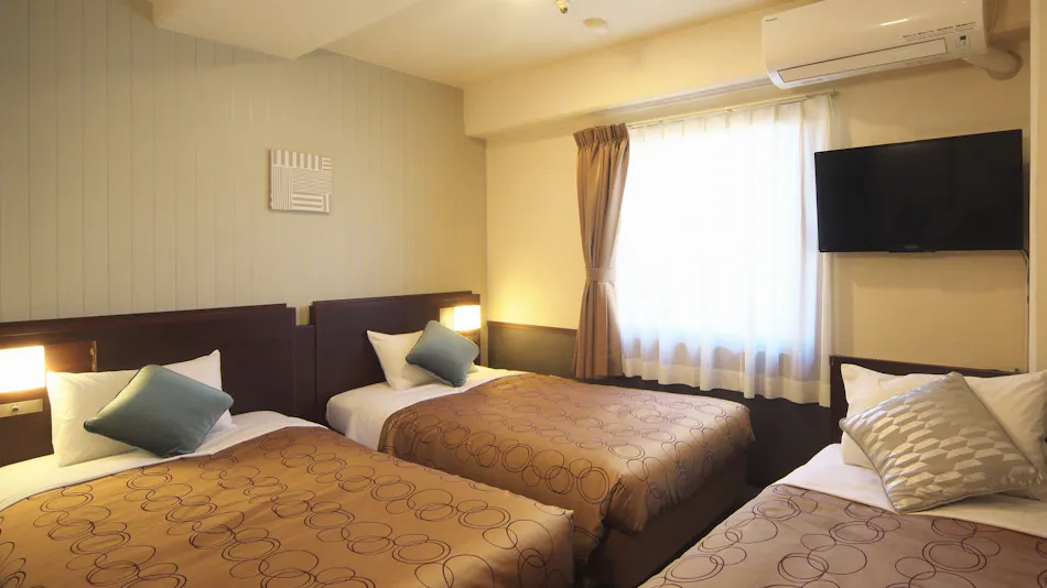 Yokohama Heiwa Plaza Hotel