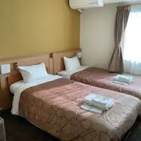 Katil separa double + katil tambahan