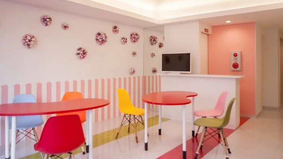 PICNIC HOSTEL OSAKA