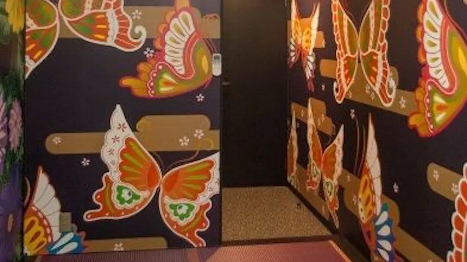 PICNIC HOSTEL OSAKA