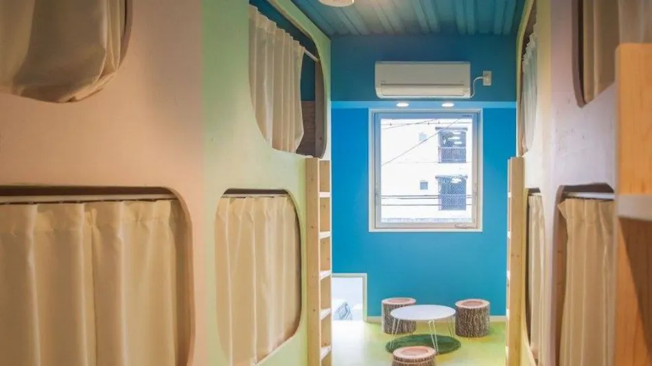 PICNIC HOSTEL OSAKA