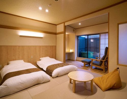 半露天風呂付・和モダン客室