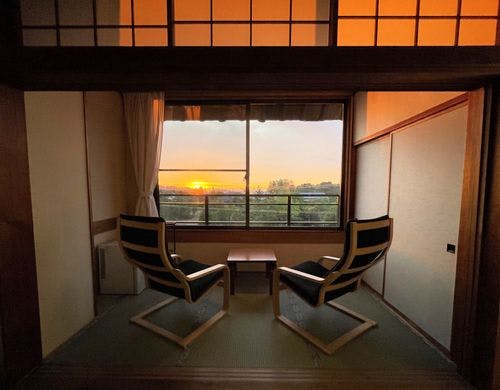 桐ベッド和室 広縁