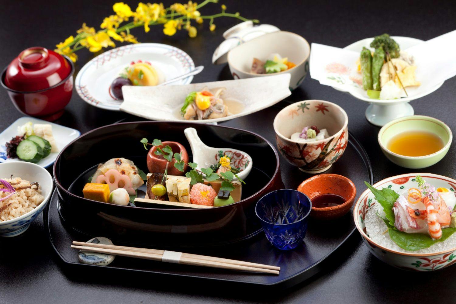 Ryotei Ryokan Hitomaru Kadan