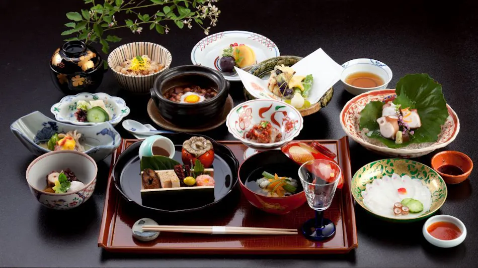 Ryotei Ryokan Hitomaru Kadan