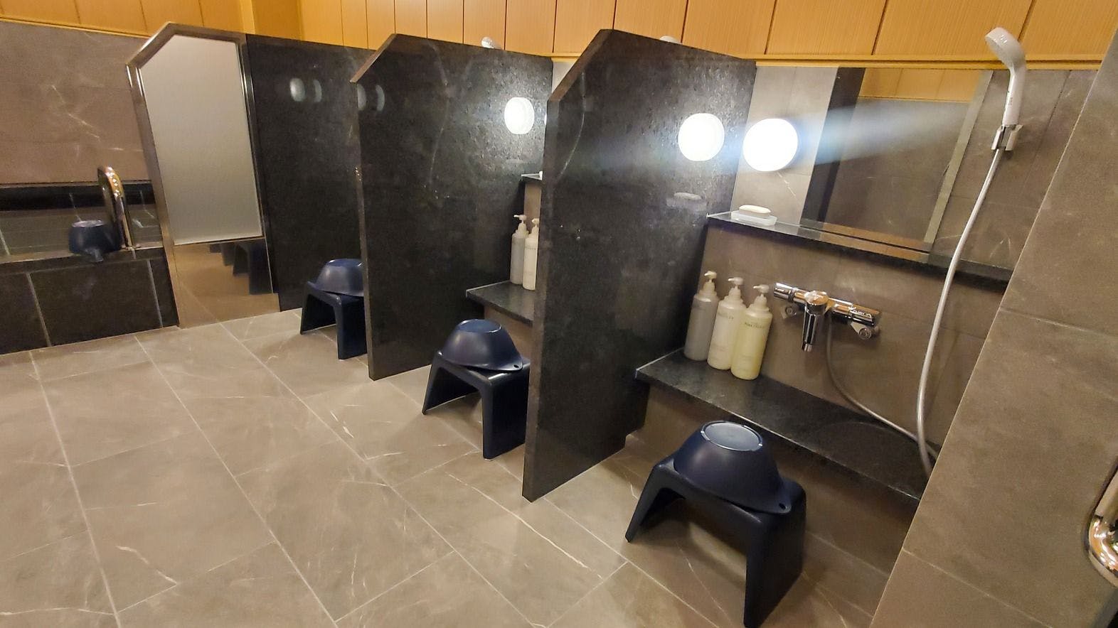 女性专用公共浴场