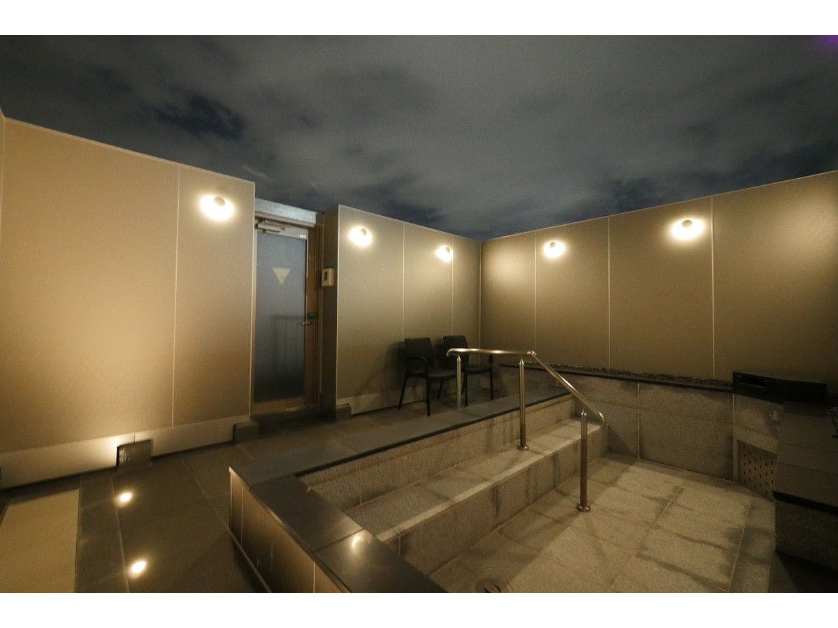 KIN HOTEL