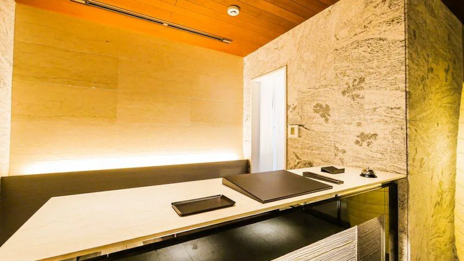 KIN HOTEL