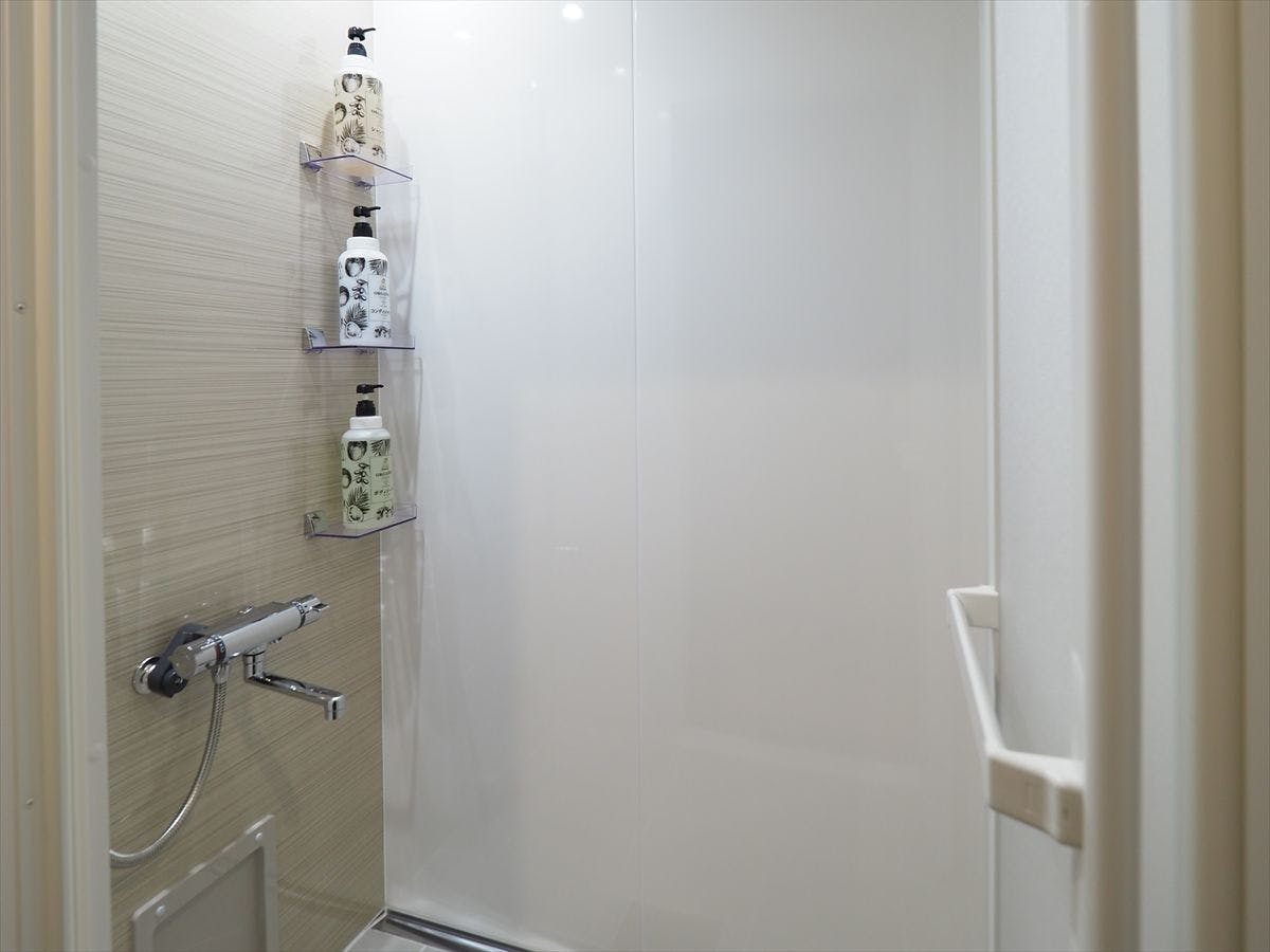 ห้องอาบน้ำฝักบัว