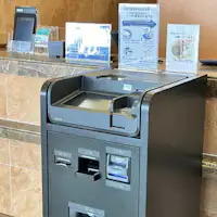 セルフチェックイン機