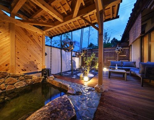 竹径　安田御影石・露天風呂付き客室