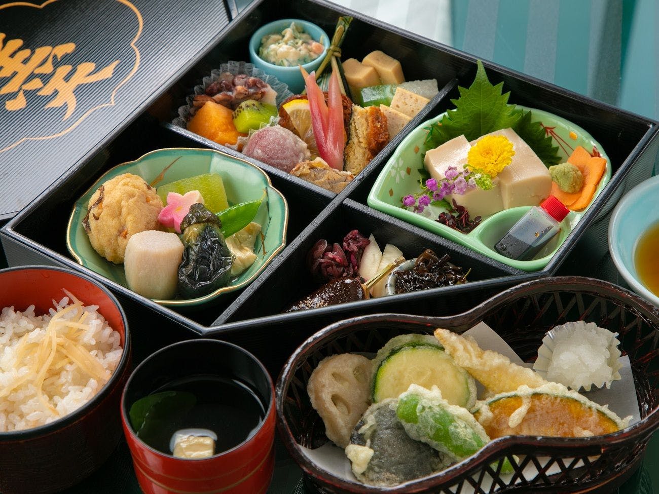 저녁 식사 정진 요리(객실 식사)