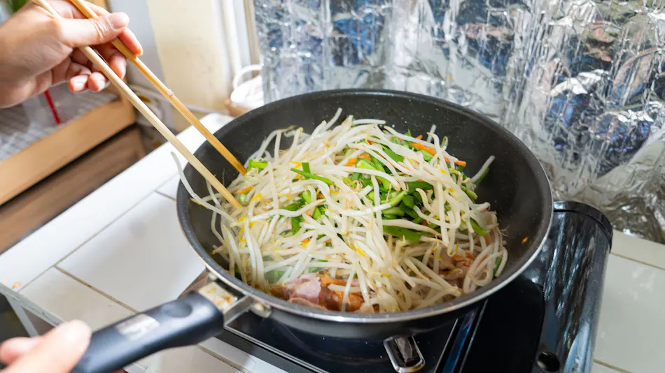 WE HOME HOTEL & KITCHEN Ichikawa/Funabashi