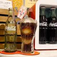 มีโค้กขวดจำหน่าย (ขายในครัว มีค่าใช้จ่าย)